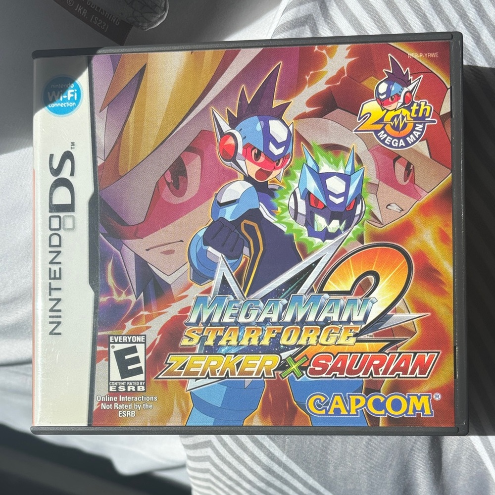 Nintendo MegaMan Star Force 2: Zerker x Saurian - Blue and Red